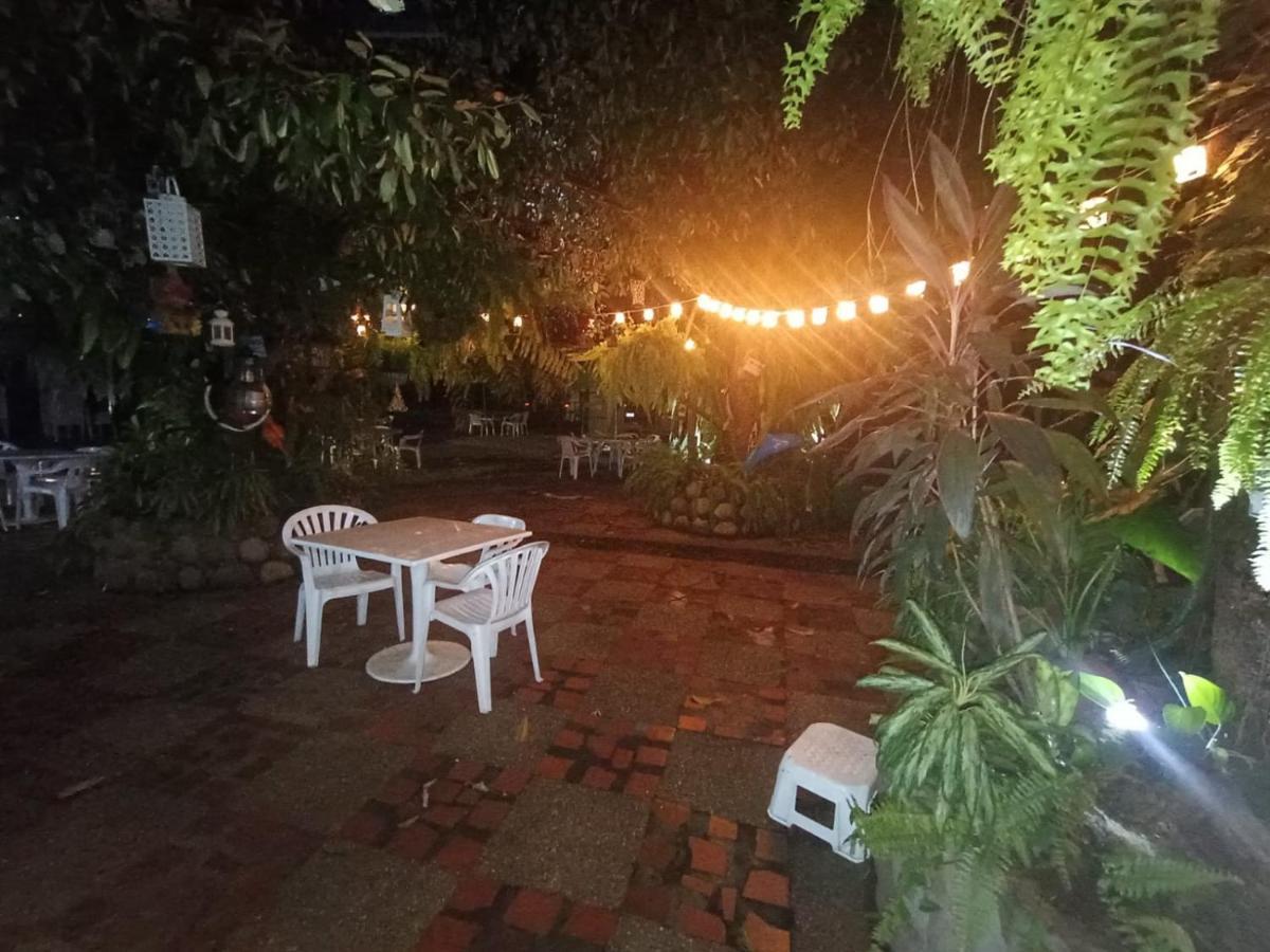 Hotel Villa Maritza Melgar Exteriér fotografie